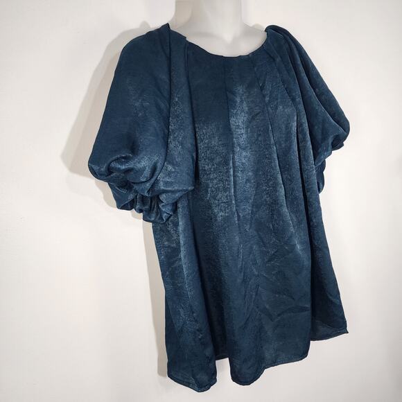 Umgee Plus Womens Blouse Short Balloon Sleeve Pleated Polyester Size 1X Green - Picture 4 of 9